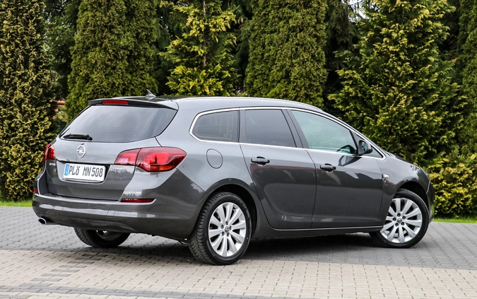 Opel Astra cena 26900 przebieg: 169397, rok produkcji 2011 z Nowy Dwór Mazowiecki małe 781